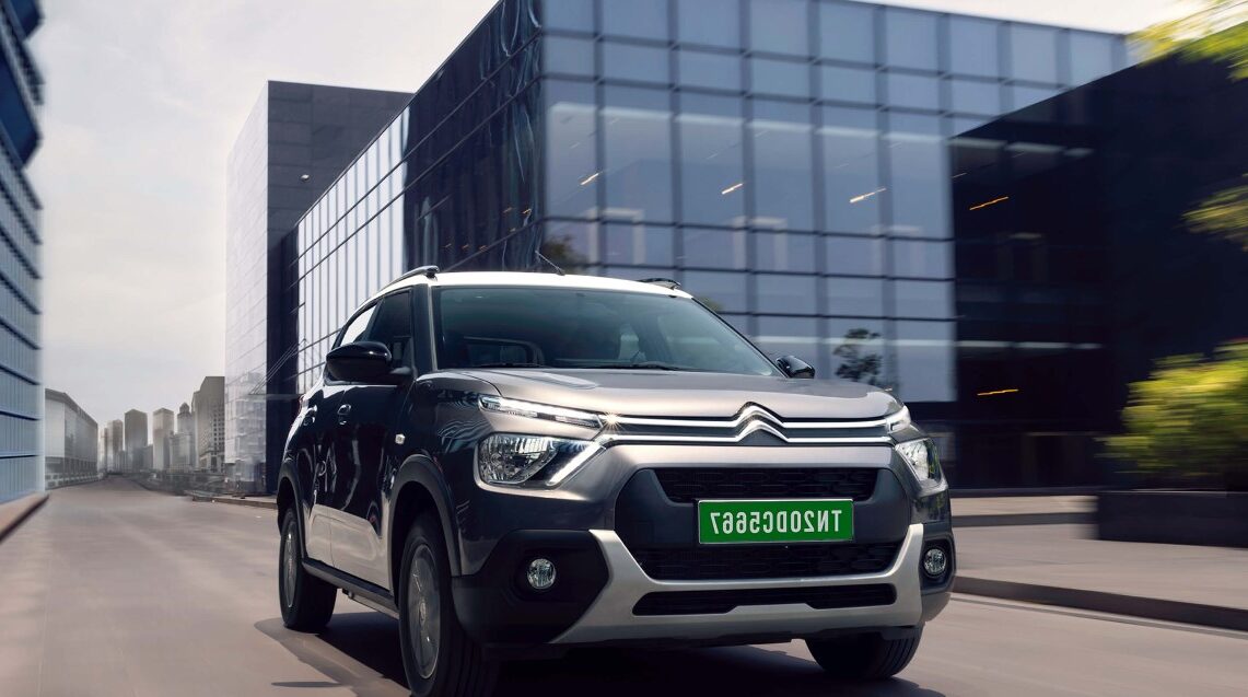 citroen ec3 front view for Indian city roads