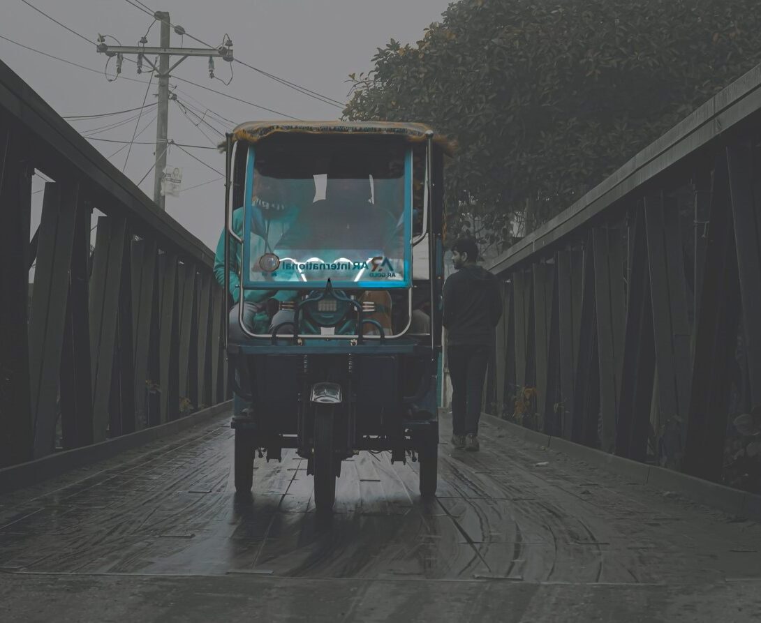mini metro m1 ms battery operated e rickshaw