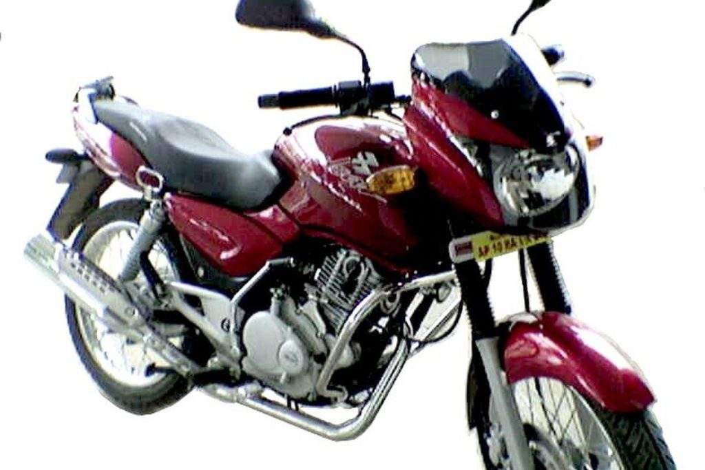 bajaj pulsar 2004
